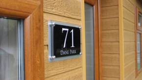 4 Bedroom Luxury Lodge Retreat in Lymington